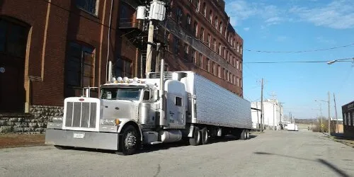 American Warehouse & Distribution Center